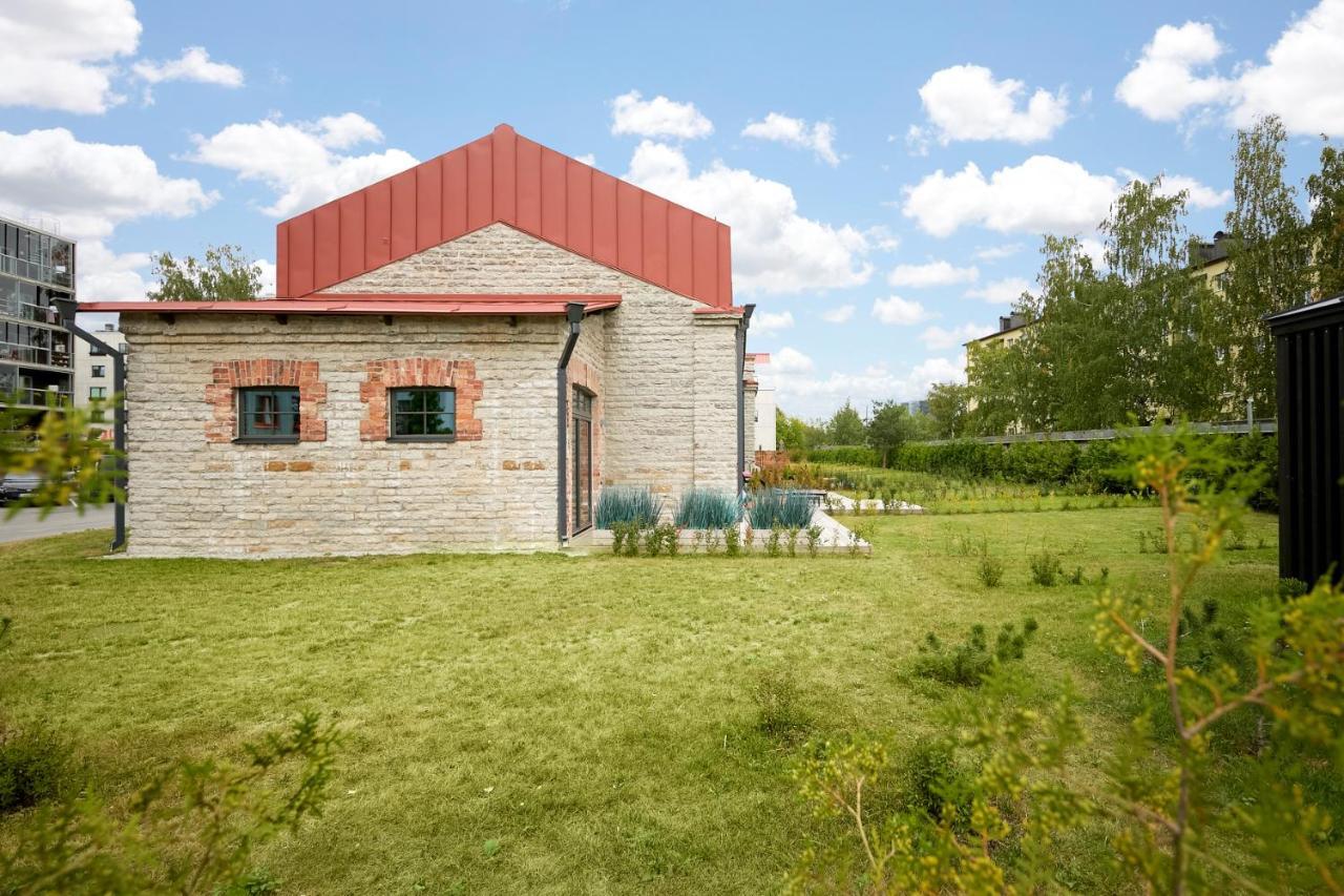 High Ceiling Loft With Its Own Backyard And A Terrace Talin Exterior foto